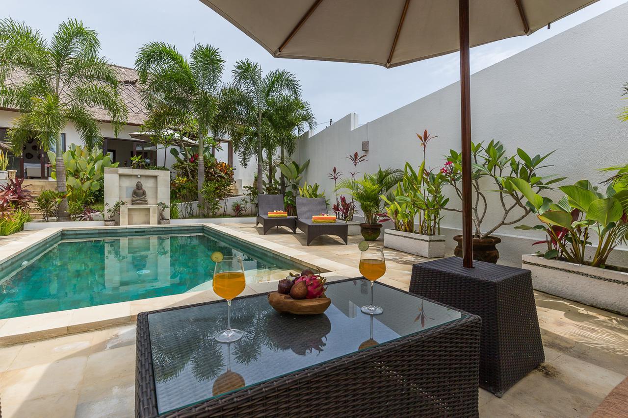 Uluwatu Villa Leelavadee מראה חיצוני תמונה