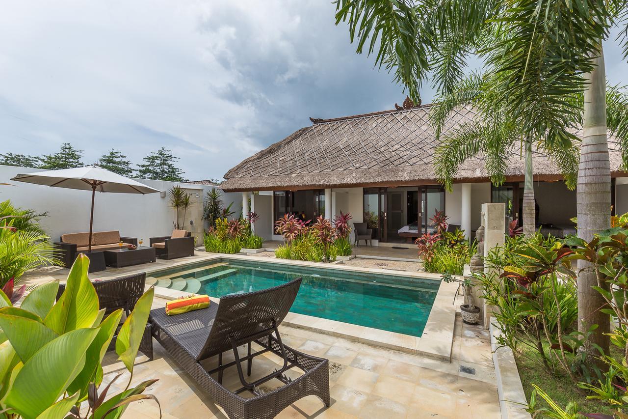 Uluwatu Villa Leelavadee מראה חיצוני תמונה