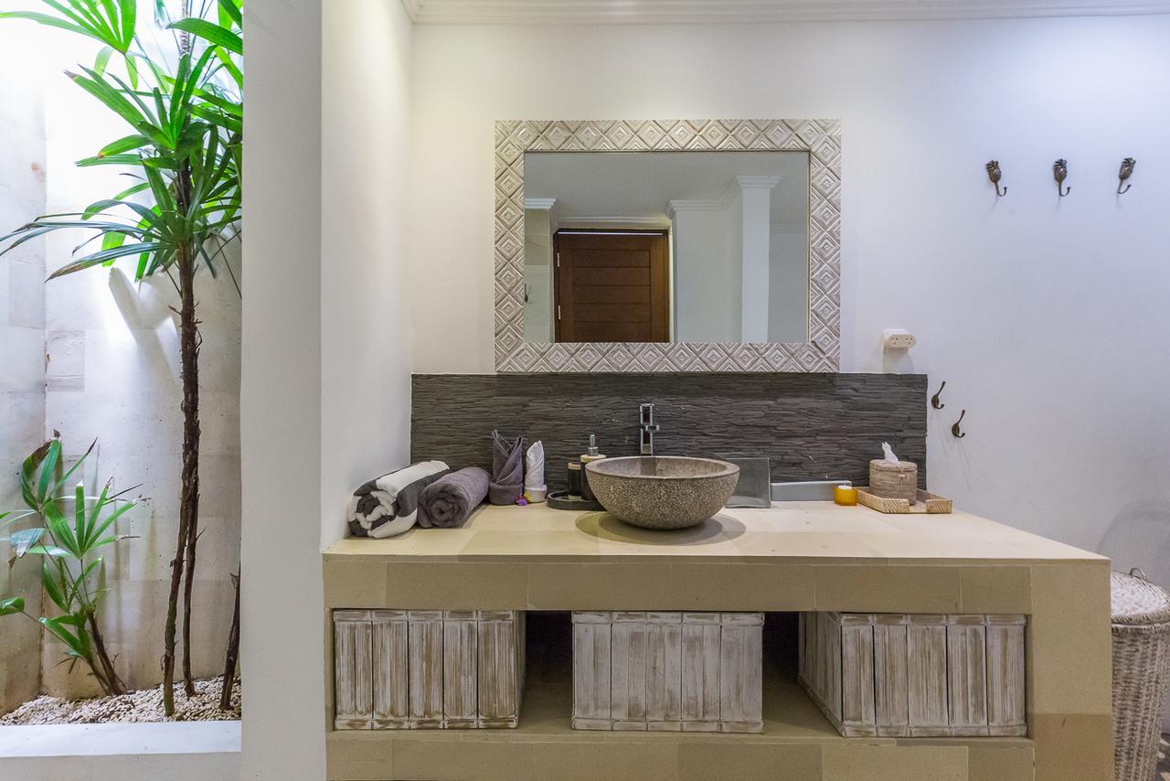 Uluwatu Villa Leelavadee מראה חיצוני תמונה