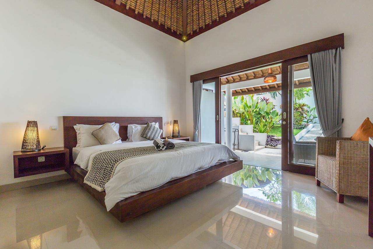 Uluwatu Villa Leelavadee מראה חיצוני תמונה