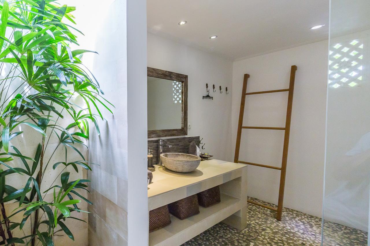 Uluwatu Villa Leelavadee מראה חיצוני תמונה