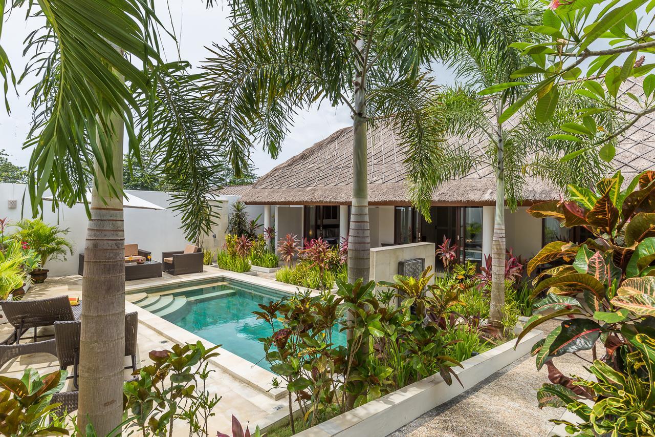 Uluwatu Villa Leelavadee מראה חיצוני תמונה