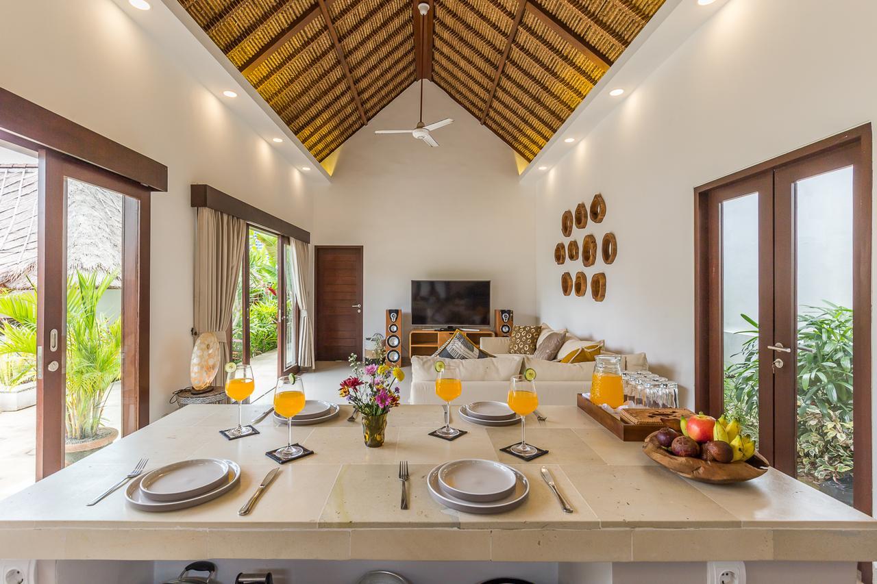 Uluwatu Villa Leelavadee מראה חיצוני תמונה