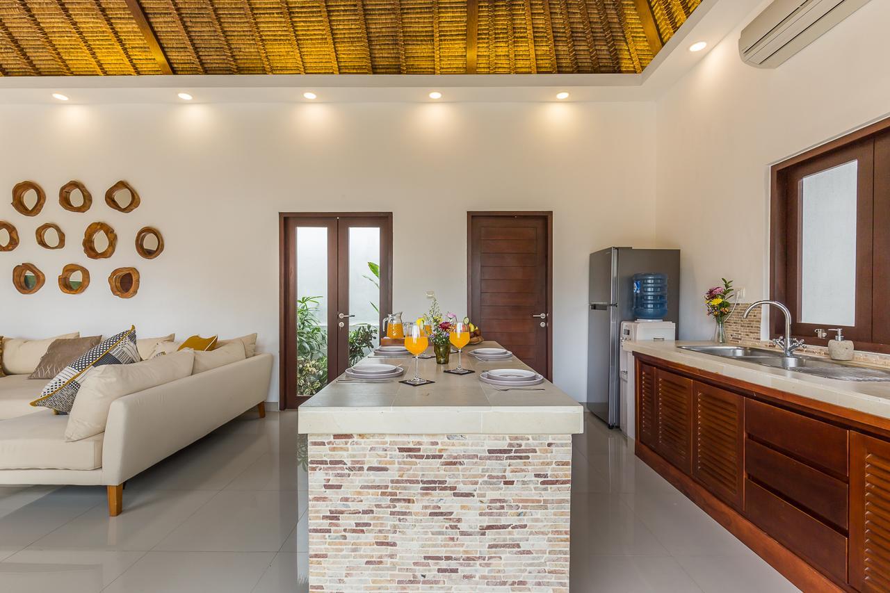 Uluwatu Villa Leelavadee מראה חיצוני תמונה